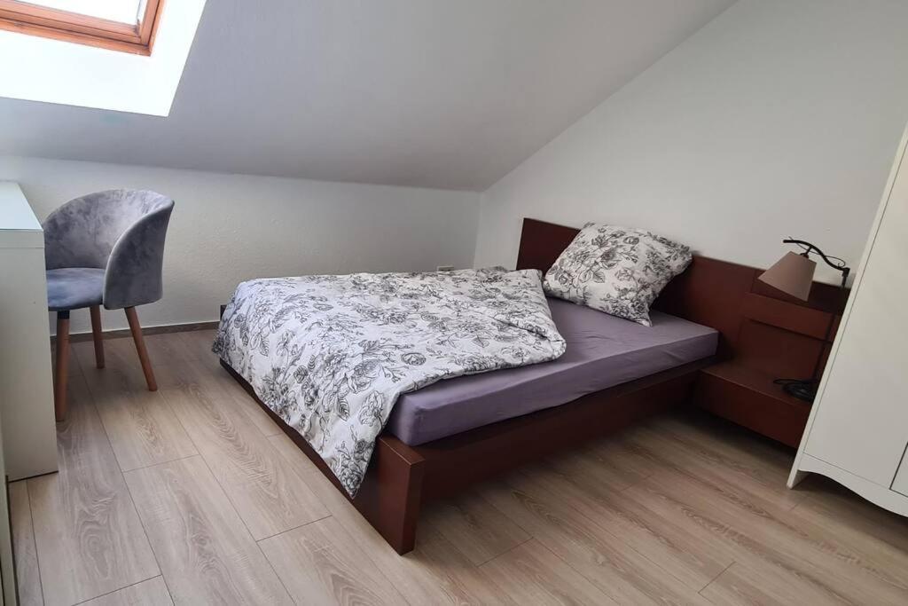 Ganze 2-Raum Ferienwohnung Links Baderitz Bagian luar foto